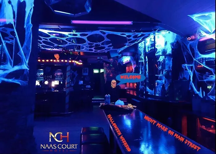 Court Отель Нейс